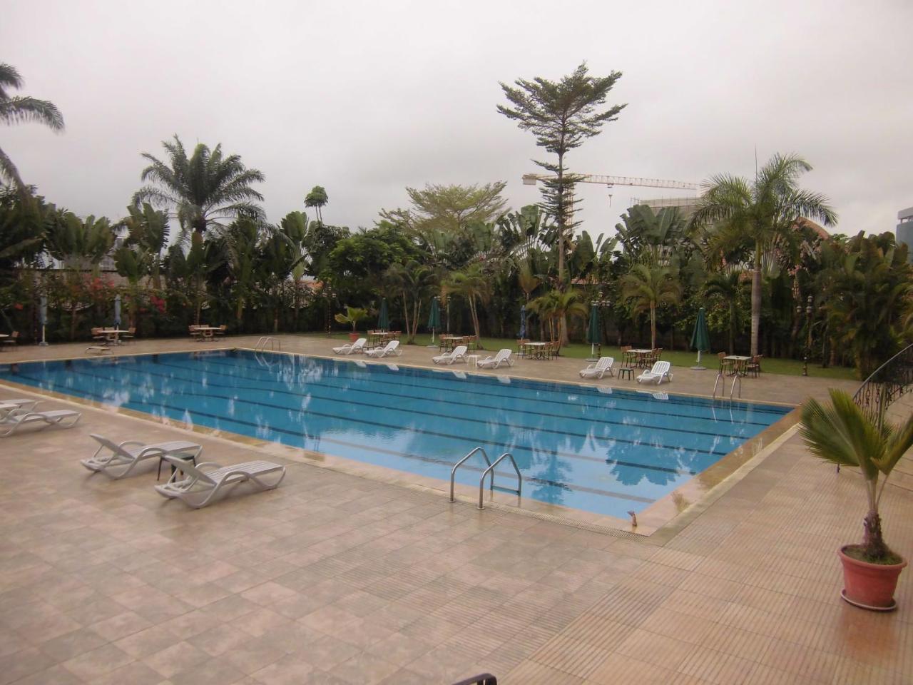 Atlantic Palace Hotel Pointe Noire Exterior photo